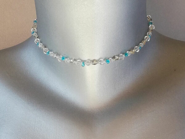 Collier en perles de verre