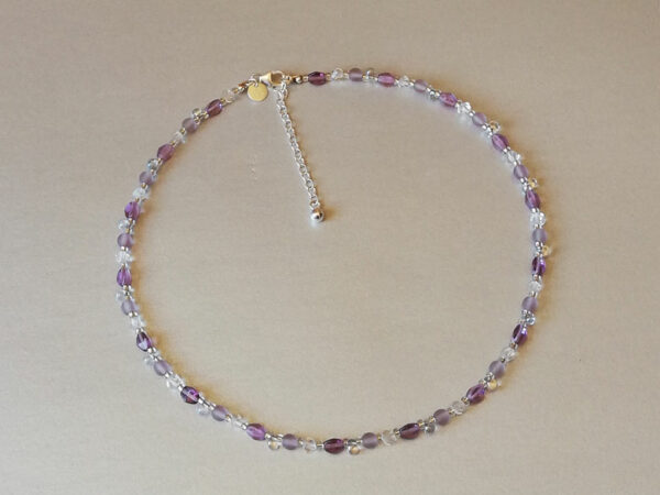 Collier en perles de verre