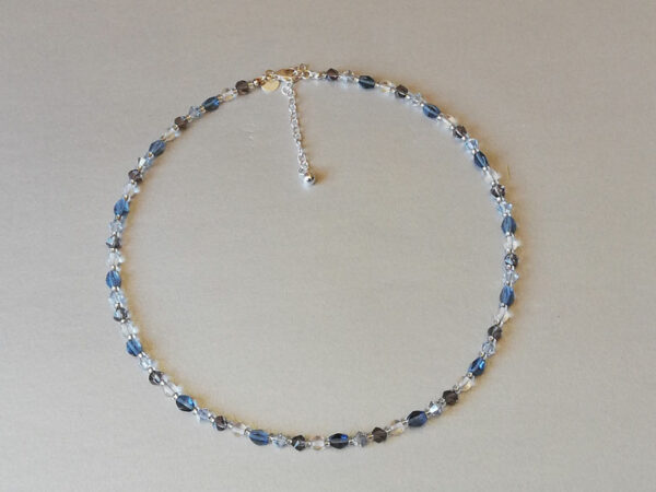 Collier en perles de verre